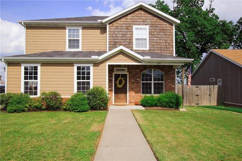 690 Edens Ct, Centerton, AR 72719 photo 2