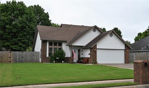 3345 Ryan St, Springdale, AR 72764 photo 2