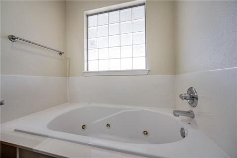 402 E Post Rd, Rogers, AR 72758 photo 17