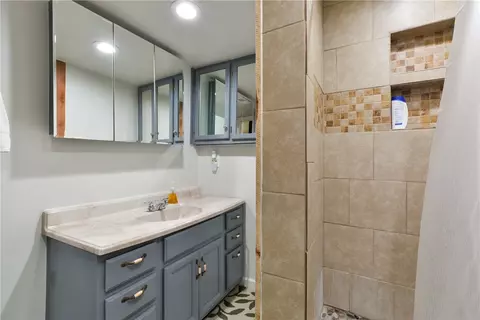 438 Line Ridge Rd, Lampe, MO 65681 photo 11