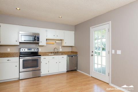 85 Pleasant St, West Fork, AR 72774 photo 7