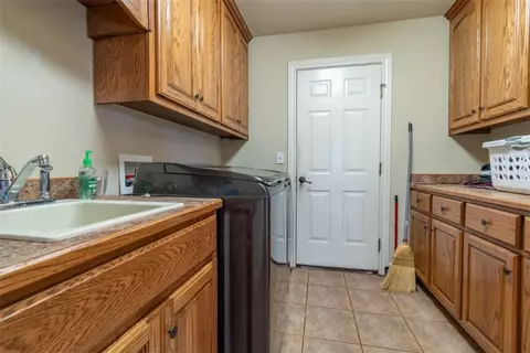 3581 W Glenbrook Loop, Springdale, AR 72764 photo 13