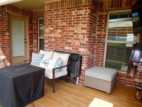 206 Peyton St, Lowell, AR 72745 photo 6