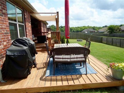 206 Peyton St, Lowell, AR 72745 photo 8
