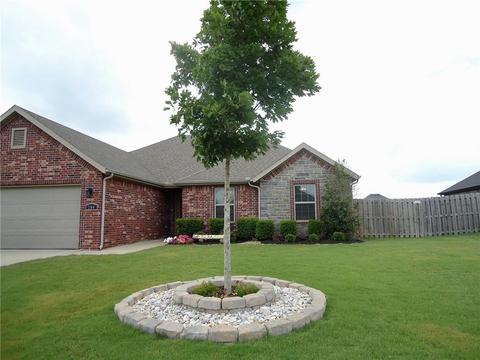 206 Peyton St, Lowell, AR 72745 photo 3