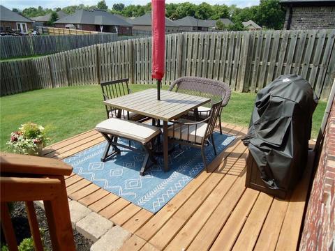 206 Peyton St, Lowell, AR 72745 photo 7