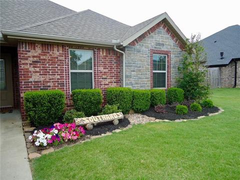 206 Peyton St, Lowell, AR 72745 photo 2