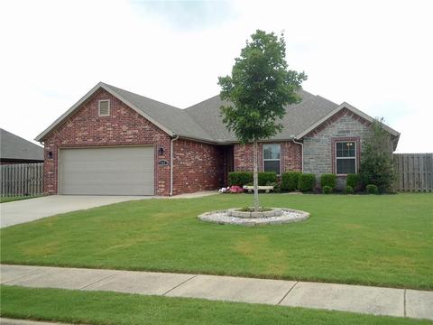 206 Peyton St, Lowell, AR 72745 photo 1