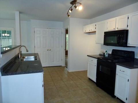 2901 Commons Ave, Springdale, AR 72764 photo 5