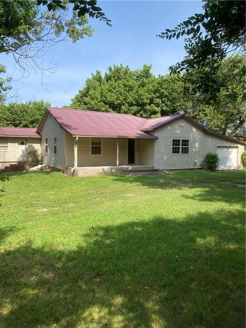 2880 Old Wire Rd, Springdale, AR 72764 photo 4