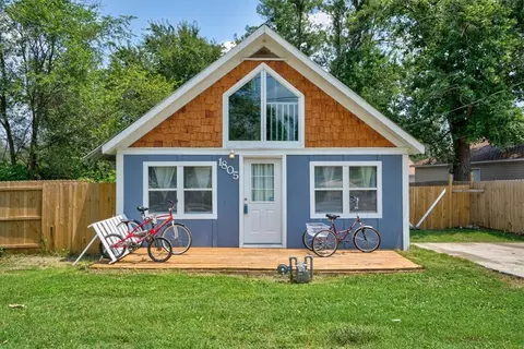 1805 Powell St, Springdale, AR 72764 photo 1