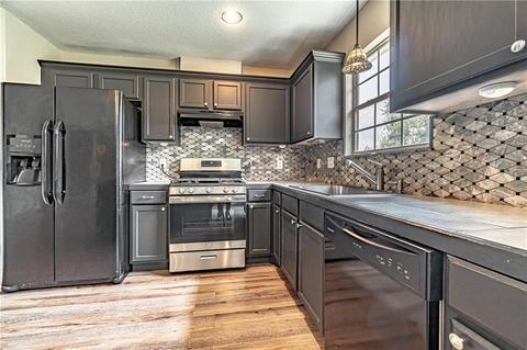 905 Tyra Ln, Centerton, AR 72719 photo 8