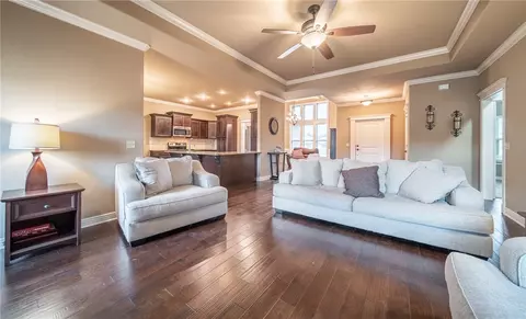 212 Mcdaniel St, Lowell, AR 72745 photo 7