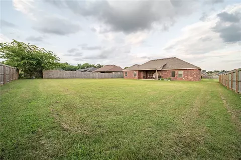 212 Mcdaniel St, Lowell, AR 72745 photo 30