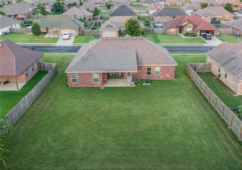 212 Mcdaniel St, Lowell, AR 72745 photo 3