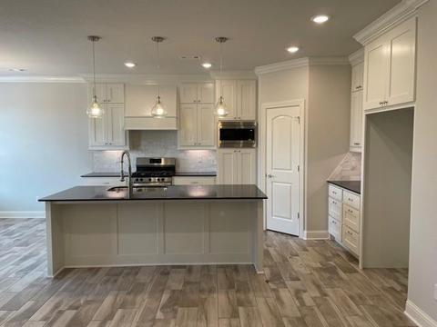 1021 E Skyline Loop, Centerton, AR 72719 photo 2