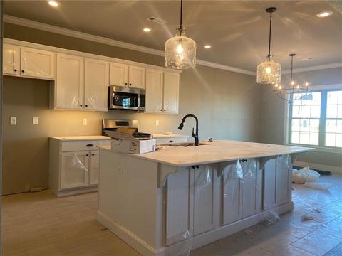 643 Lyon Loop, Springdale, AR 72764 photo 4