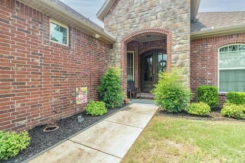 3732 Williams Cv, Springdale, AR 72764 photo 2