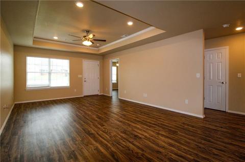 2113 Cedar Cir, Gentry, AR 72734 photo 4