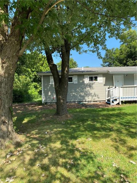 607 Harve St, Springdale, AR 72762 photo 4