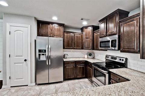 3877 Benjamin Ln, Springdale, AR 72764 photo 10