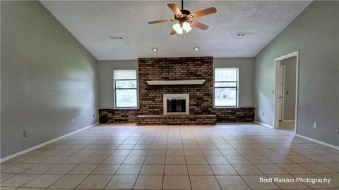 1902 N Thrush St, Springdale, AR 72764 photo 4