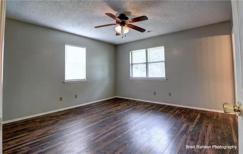 1902 N Thrush St, Springdale, AR 72764 photo 11