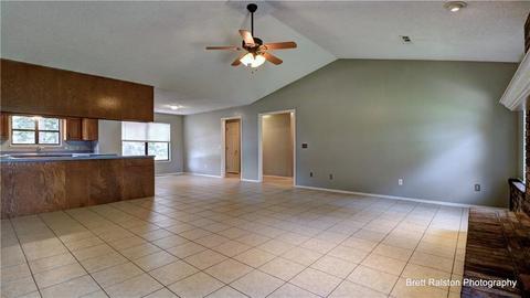 1902 N Thrush St, Springdale, AR 72764 photo 7