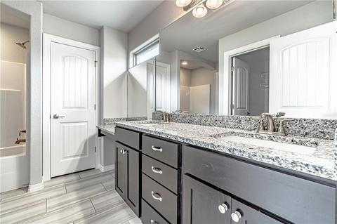 950 Silverthorn Dr, Centerton, AR 72719 photo 6