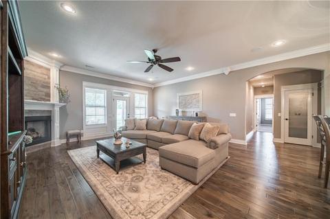 121 Florence Dr, Centerton, AR 72719 photo 10