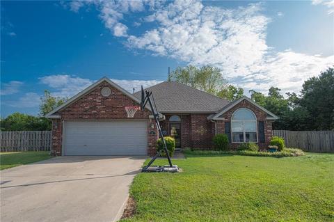 207 Brandon Loop, Springdale, AR 72762 photo 2
