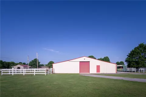 799 Bausinger Rd, Springdale, AR 72762 photo 3