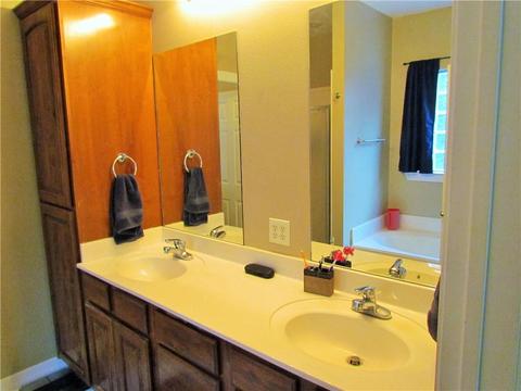 2952 Eagle Crest Cir, Springdale, AR 72762 photo 17