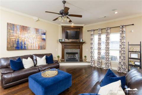 3825 E Lexus Dr, Fayetteville, AR 72764 photo 4