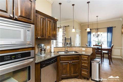3825 E Lexus Dr, Fayetteville, AR 72764 photo 9