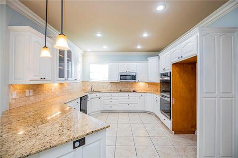 8739 Crest Ln, Springdale, AR 72762 photo 6
