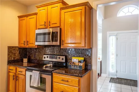 2987 Eagle Crest Cir, Springdale, AR 72762 photo 10