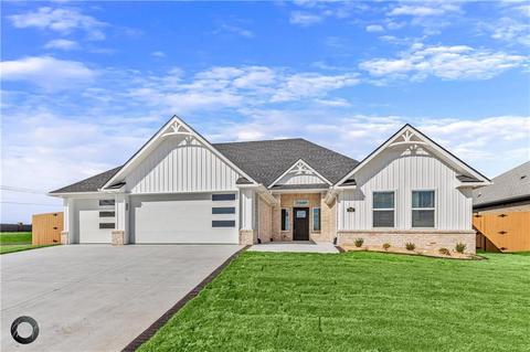 730 Bronco St, Centerton, AR 72719 photo 1