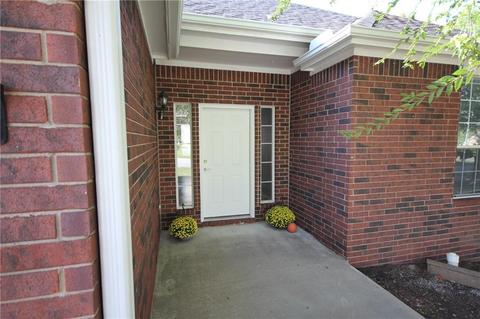 115 Birch St, Centerton, AR 72719 photo 2