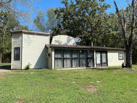 543 Hendryx Point Rd, Eucha, OK 74342 photo 3
