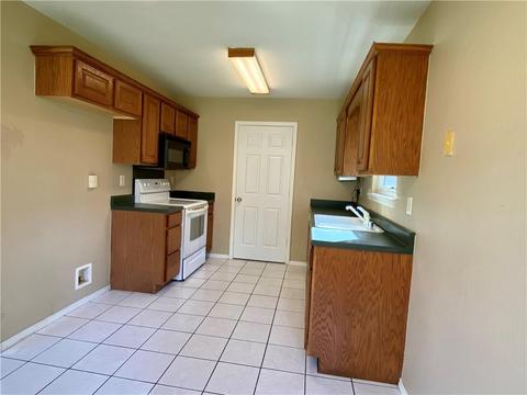 571 N D St, Centerton, AR 72719 photo 7