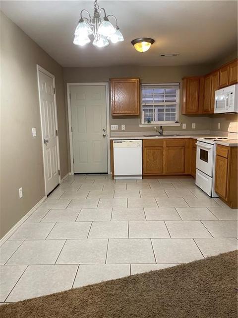 795 Cascade Cir, Springdale, AR 72764 photo 10