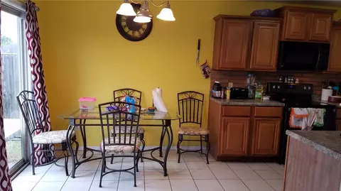2339 Linden Cir, Springdale, AR 72764 photo 4