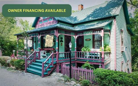 23 Hillside Ave, Eureka Springs, AR 72632
