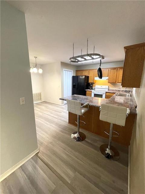 920 E And 922 E Mimosa Pl, Rogers, AR 72756 photo 8
