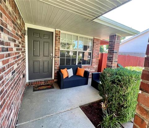 920 E And 922 E Mimosa Pl, Rogers, AR 72756 photo 4