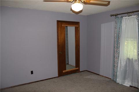 401 Cunningham St, Anderson, MO 64831 photo 3