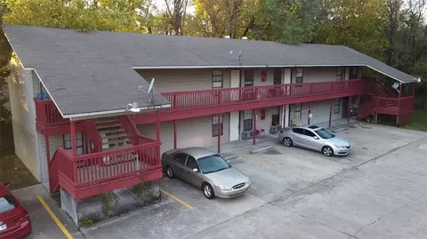 516 Caudle Ave, Springdale, AR 72764 photo 1