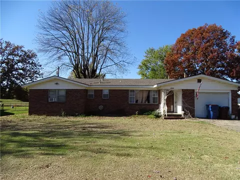 7412 Cypress Ave, Fort Smith, AR 72908 photo 2