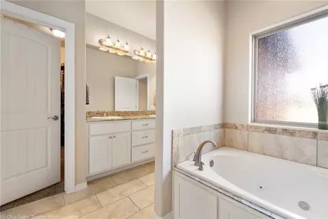 211 Cisterna Dr, Centerton, AR 72719 photo 10